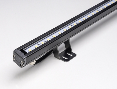 18W/24V LED Фасадно Осветление RGBW3000K 1M - IP66 IK09