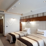 GU10 Корпус Луна Квадрат Оринтируема Хром