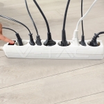 8 Гнезда Комбиниран Разклонител с Ключ Кабел 1.5м Бял