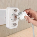 3 Щепсел Разклонител 2X10A + 1X16A 250V