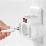 3 Щепсел Разклонител 2X10A + 1X16A 250V + Ключ