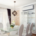 Геометричен Пендел Златно Шампанско Квадрат