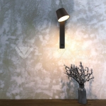 8W LED Аплик USB 3000K Черно Тяло